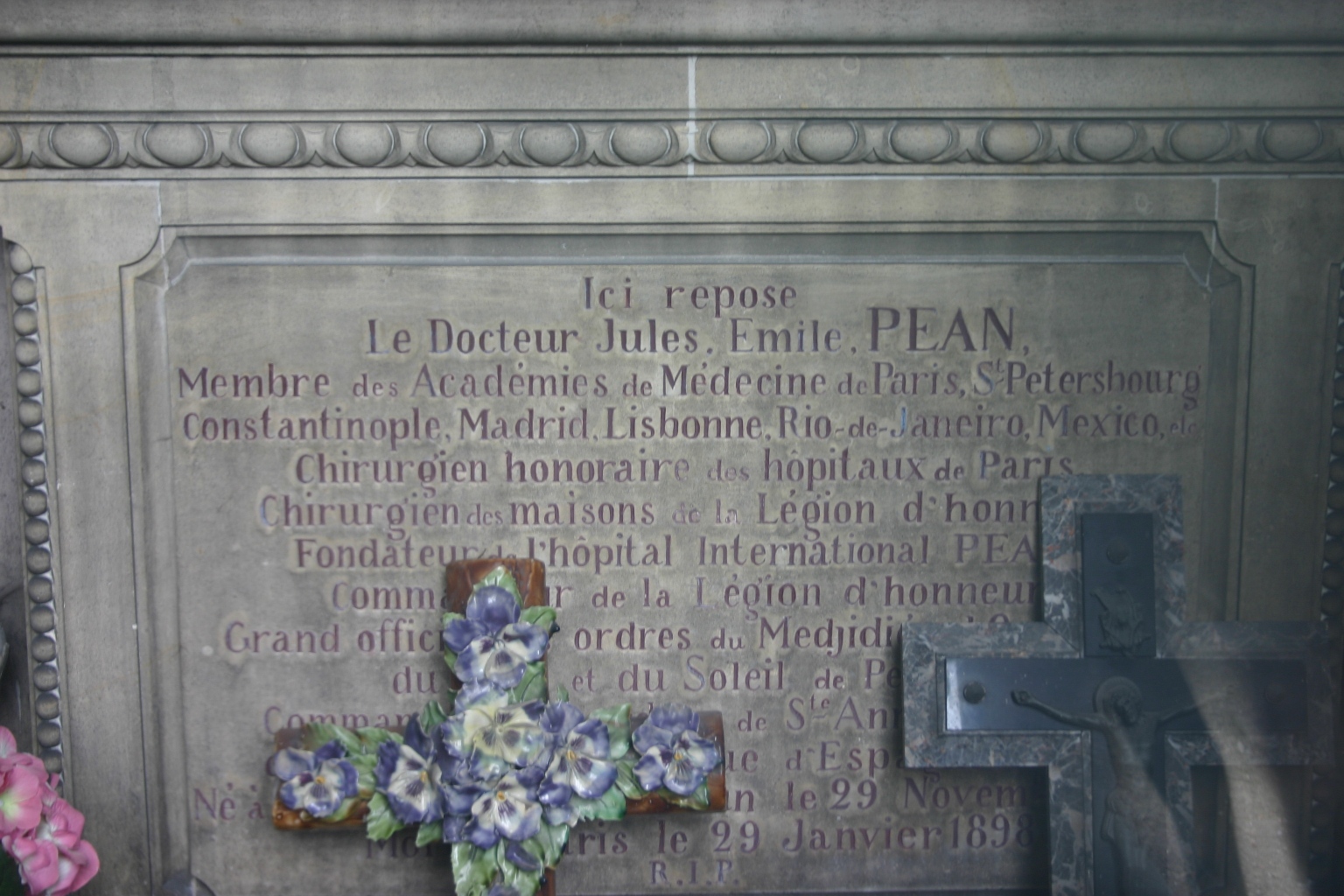 Jules Péan's tomb, Montmartre Cemetery, Paris (4).JPG